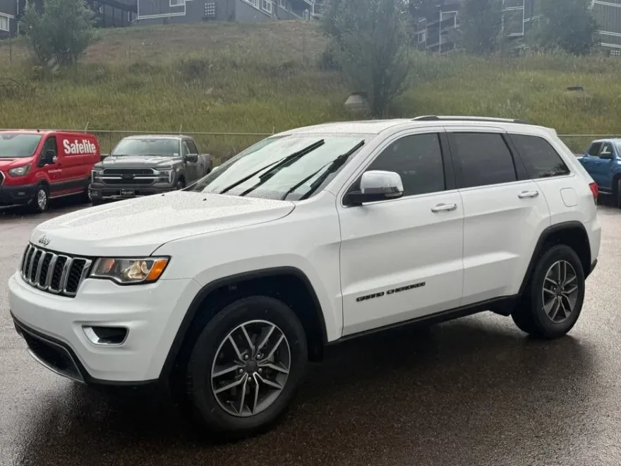 2019 Jeep Grand Cherokee Limited photo 1