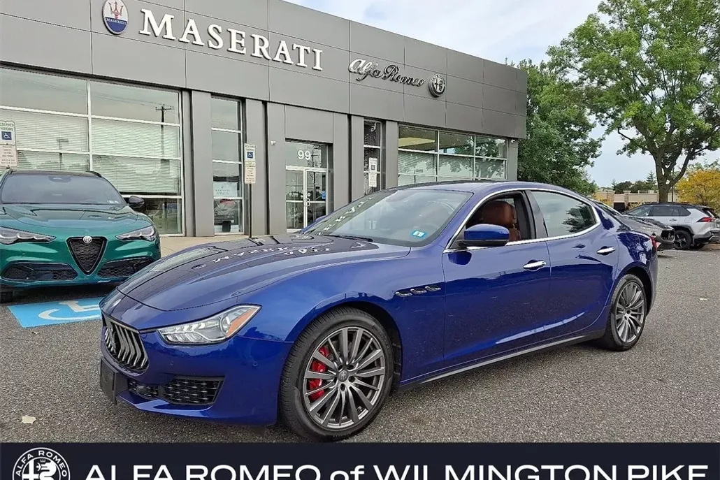 2019 Maserati Ghibli S Q4 photo 1