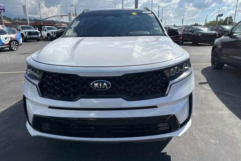 2021 Kia Sorento EX photo 1