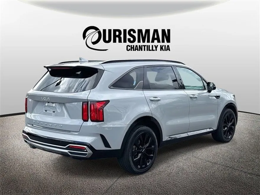 2022 Kia Sorento SX photo 1
