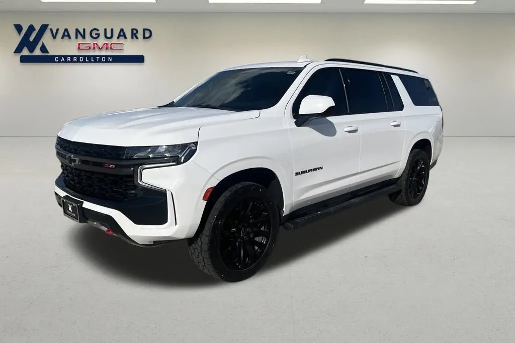 2021 Chevrolet Suburban Z71 photo 1