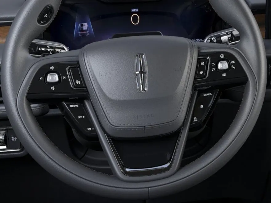2025 Lincoln Aviator Reserve photo 8
