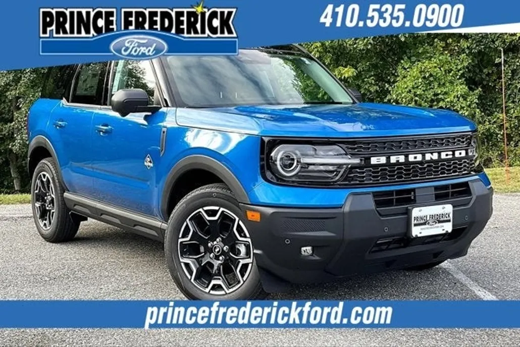 2025 Ford Bronco Sport Outer Banks photo 1
