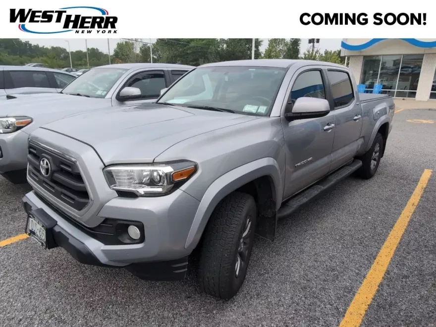 2017 Toyota Tacoma Base photo 1