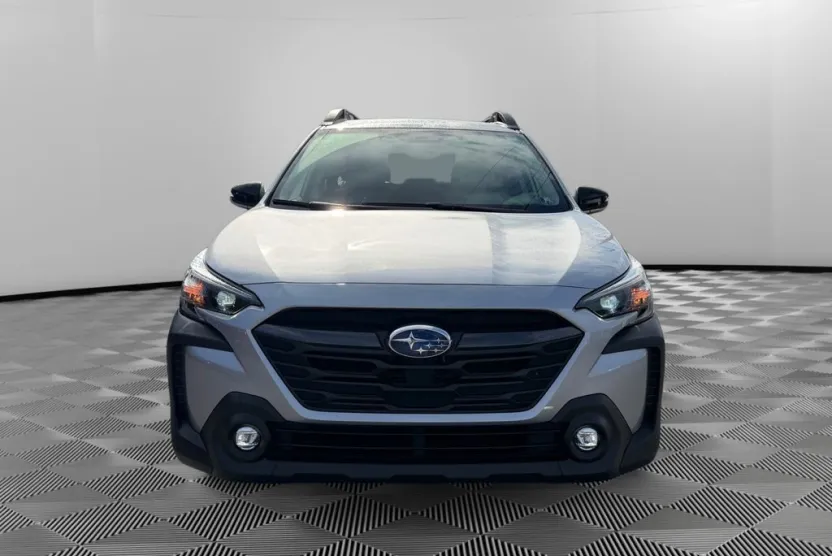 2025 Subaru Outback Premium photo 1