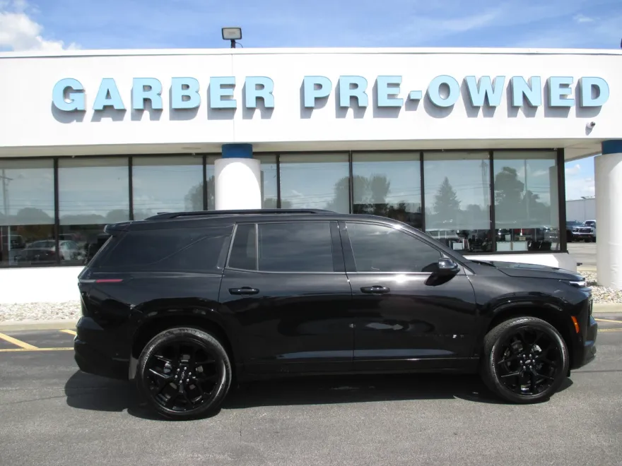 2024 Chevrolet Traverse RS photo 1