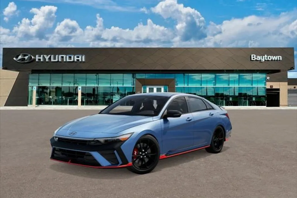 2025 Hyundai Elantra N photo 1