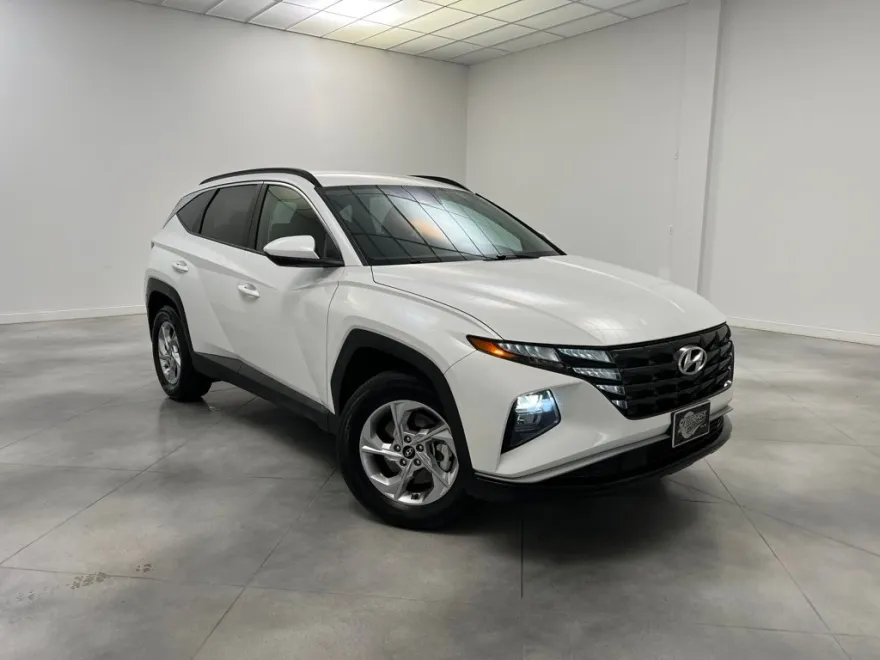 2024 Hyundai Tucson SEL photo 1