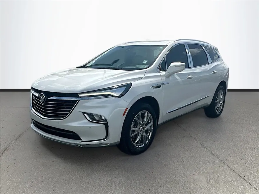 2023 Buick Enclave Premium photo 1