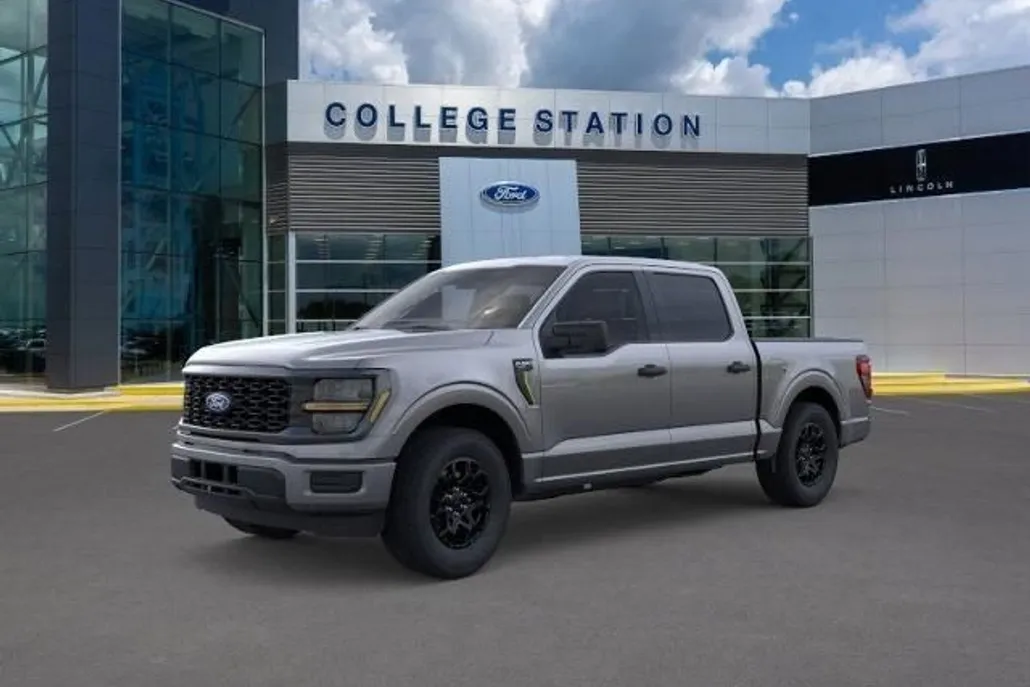 2025 Ford F-150 STX photo 1