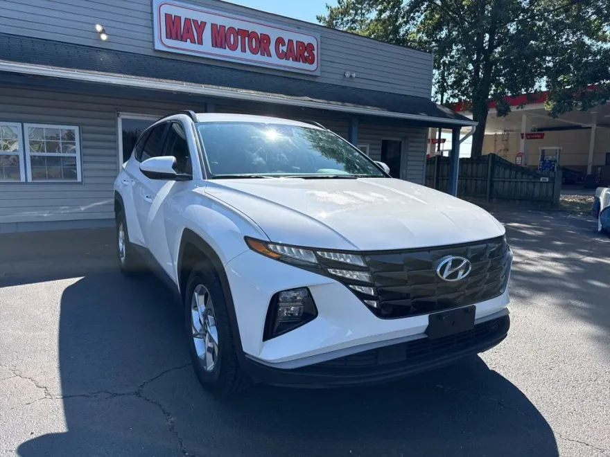 2024 Hyundai Tucson SEL photo 1