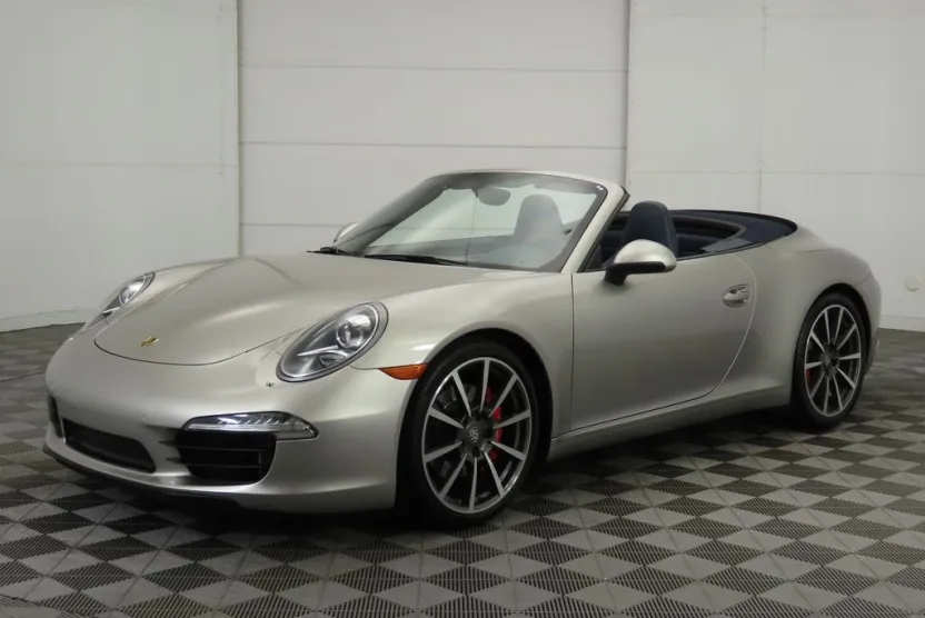 2013 Porsche 911 S Cabriolet photo 1