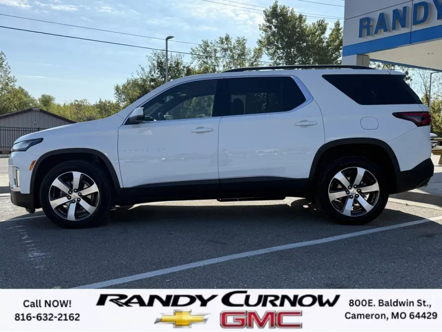 2023 Chevrolet Traverse Leather photo 1