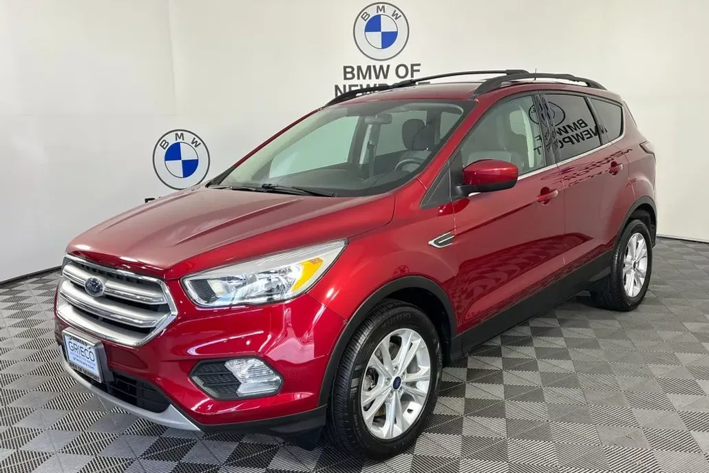 2018 Ford Escape SE photo 1