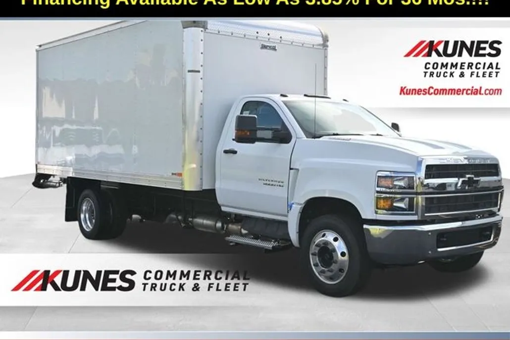 2024 Chevrolet Silverado 5500HD Work Truck photo 1