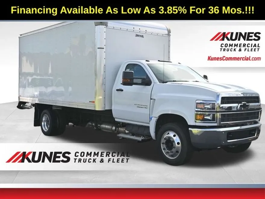 2024 Chevrolet Silverado 5500HD Work Truck photo 1