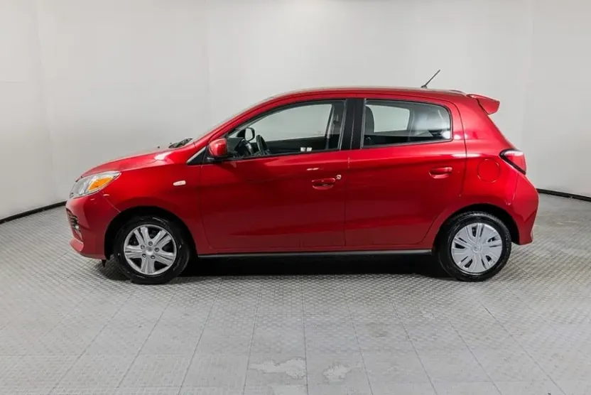 2024 Mitsubishi Mirage ES LE photo 1