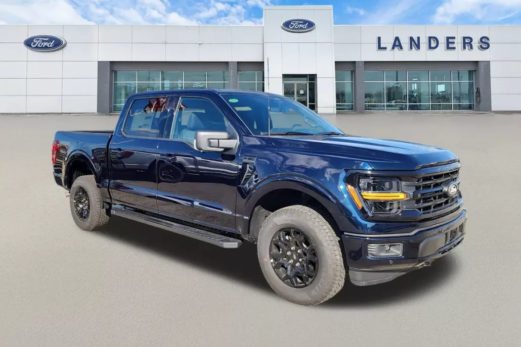 2025 Ford F-150 XLT photo 1
