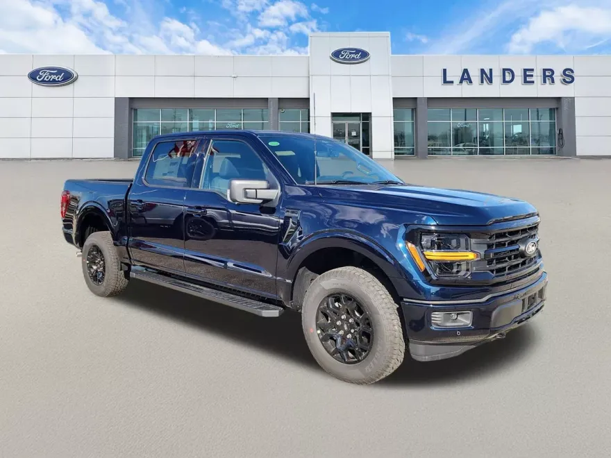 2025 Ford F-150 XLT photo 1