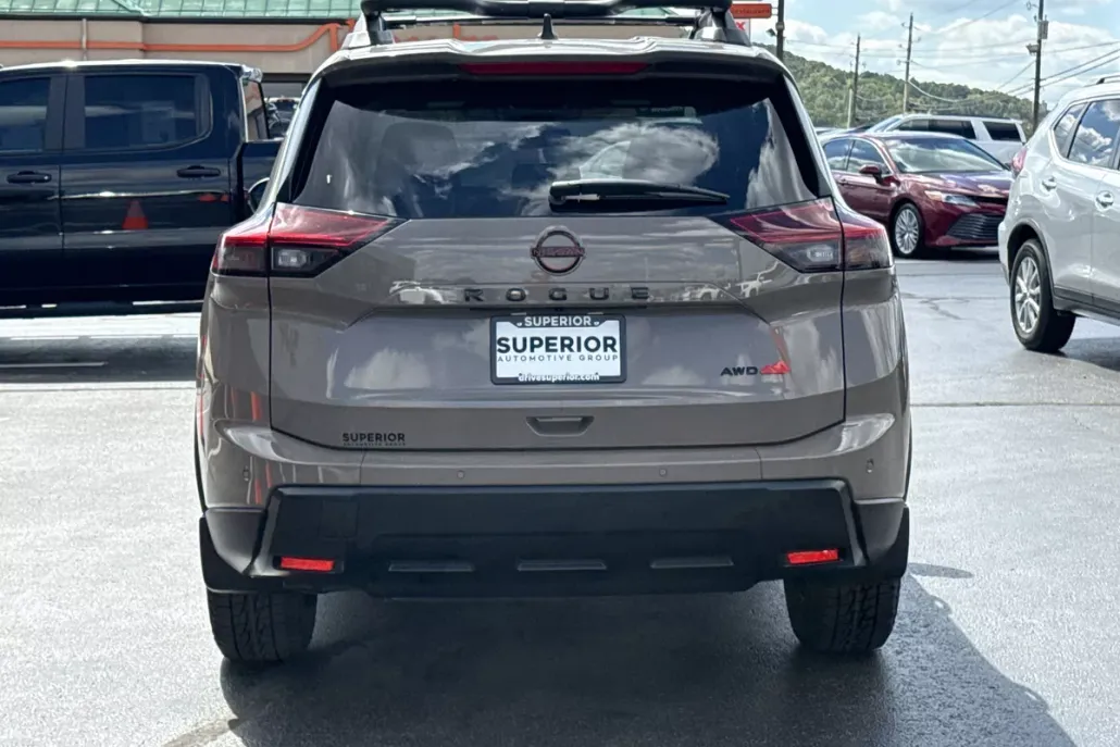 2026 Nissan Rogue AWD photo 1