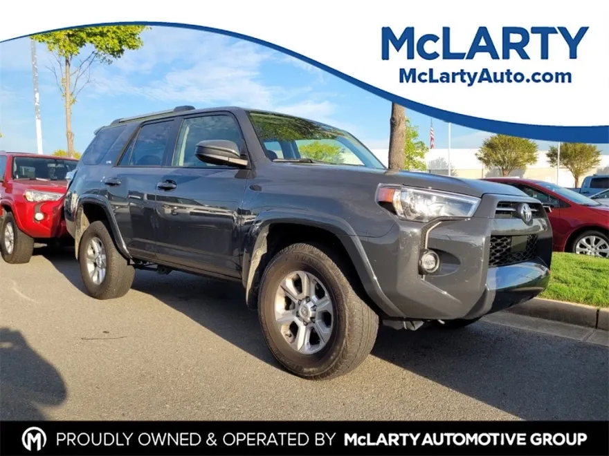 2024 Toyota 4Runner SR5 photo 1