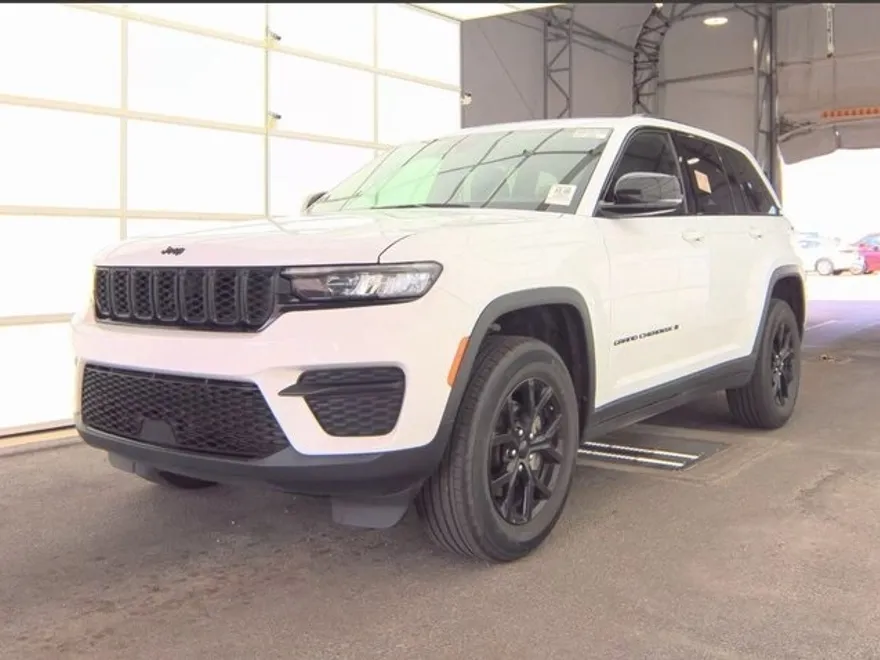 2024 Jeep Grand Cherokee Altitude X photo 1