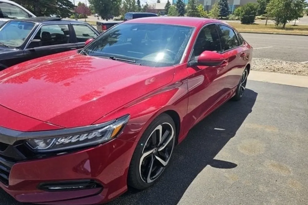 2020 Honda Accord Sport photo 1