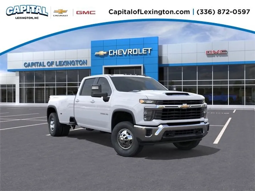 2026 Chevrolet Silverado LT photo 1