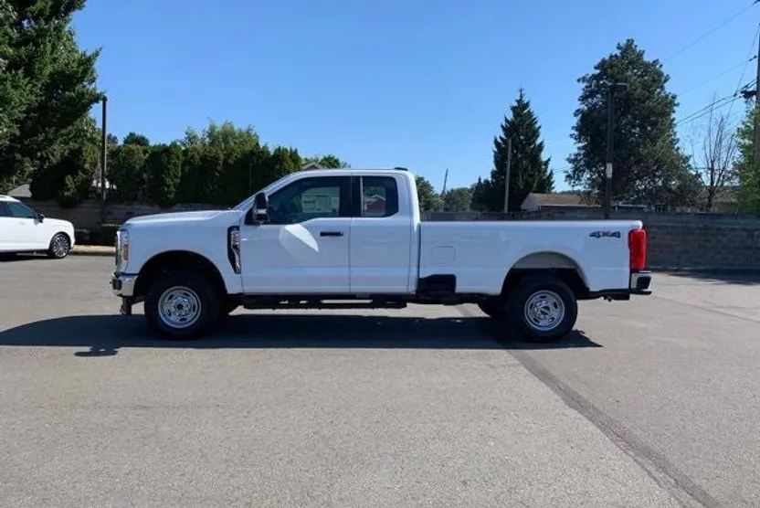 2026 Ford F-250 photo 1