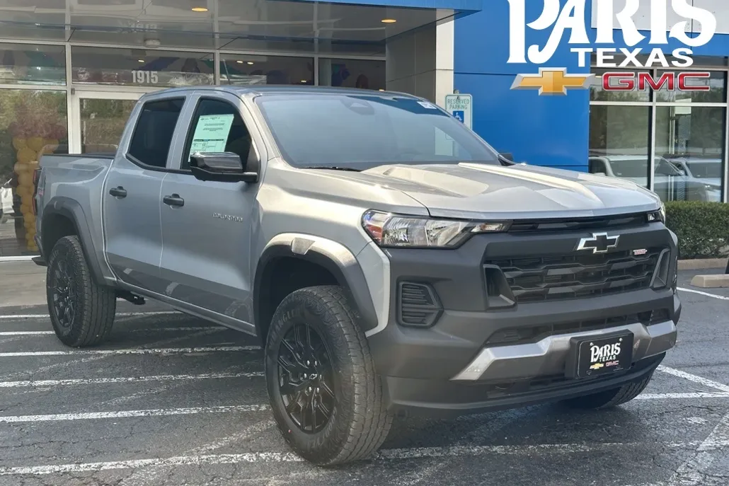 2026 Chevrolet Colorado Trail Boss photo 1