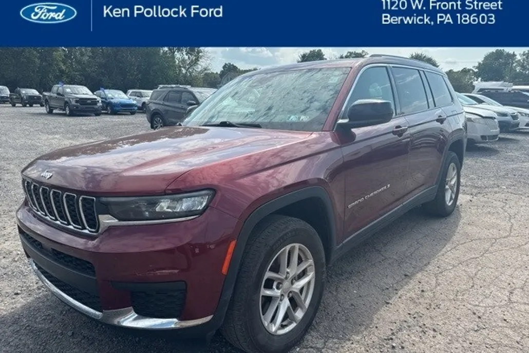 2021 Jeep Grand Cherokee Laredo photo 1