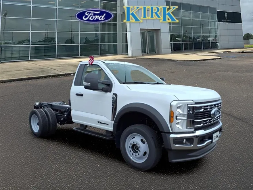 2025 Ford F-450 XL photo 1