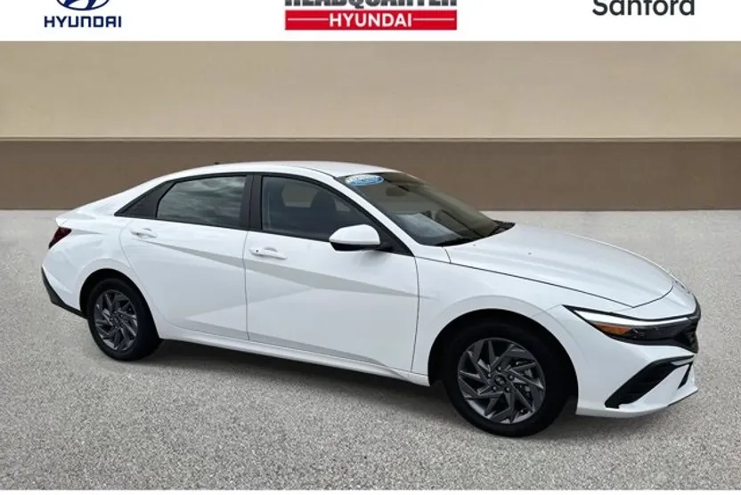 2025 Hyundai Elantra Hybrid Blue photo 1