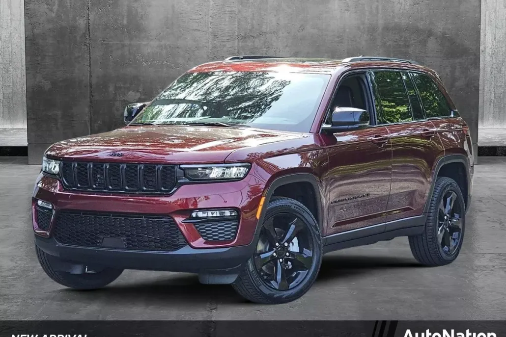 2025 Jeep Grand Cherokee Limited Sport photo 1