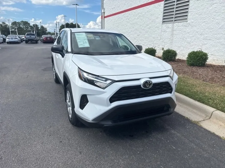 2025 Toyota RAV4 LE photo 1