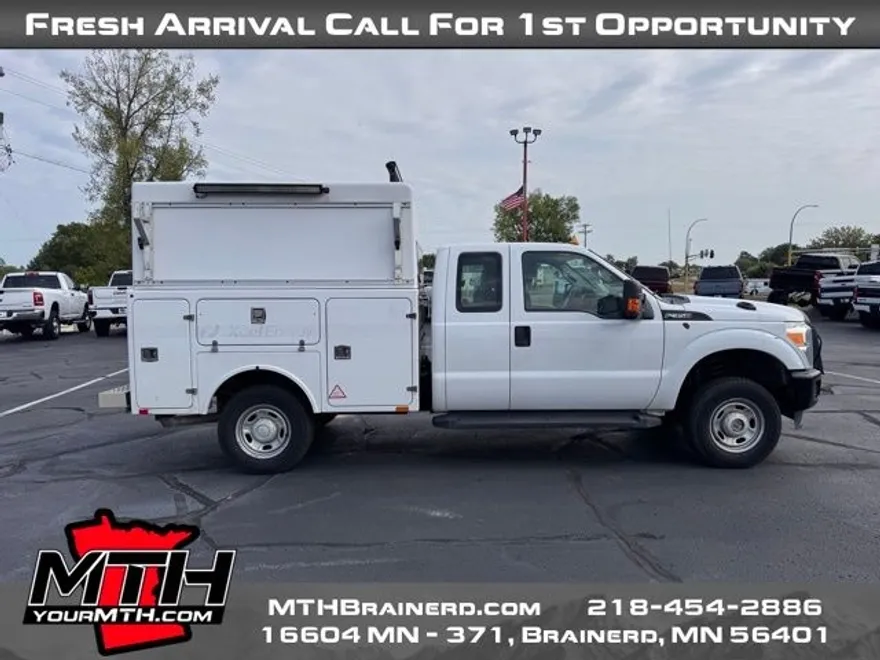 2015 Ford F-350 photo 1