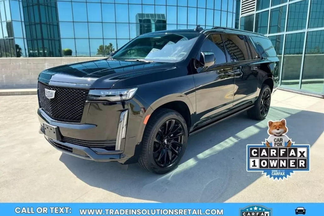 2023 Cadillac Escalade ESV Sport photo 1