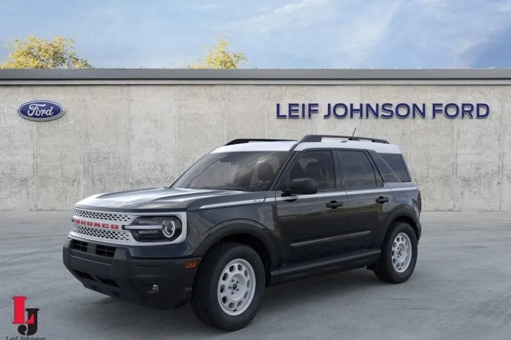 2025 Ford Bronco Sport Heritage photo 1