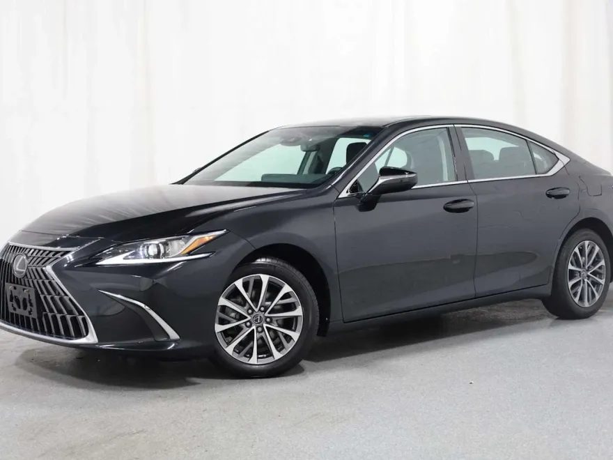 2023 Lexus ES 250 photo 1