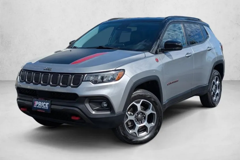 2022 Jeep Compass Trailhawk photo 1
