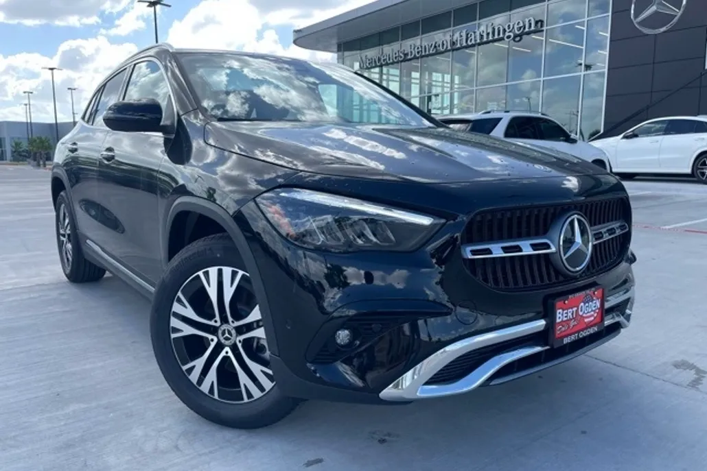 2025 Mercedes Benz GLA 250 photo 1