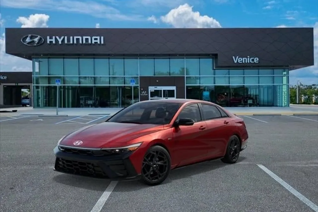 2025 Hyundai Elantra N Line photo 1