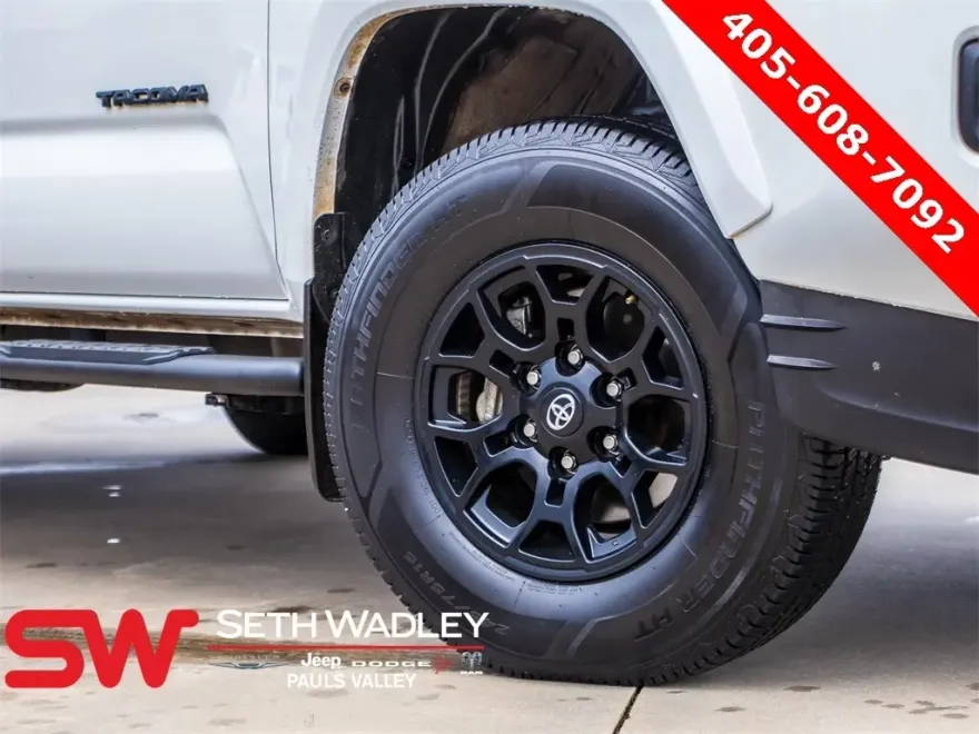 2022 Toyota Tacoma SR5 V6 photo 1