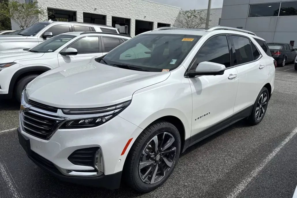 2022 Chevrolet Equinox Premier photo 1