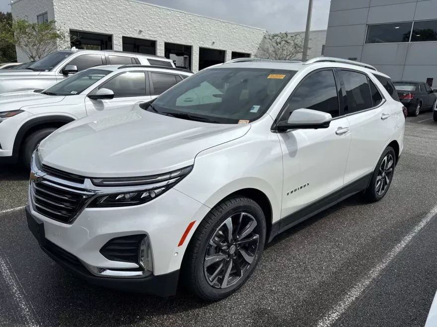 2022 Chevrolet Equinox Premier photo 1