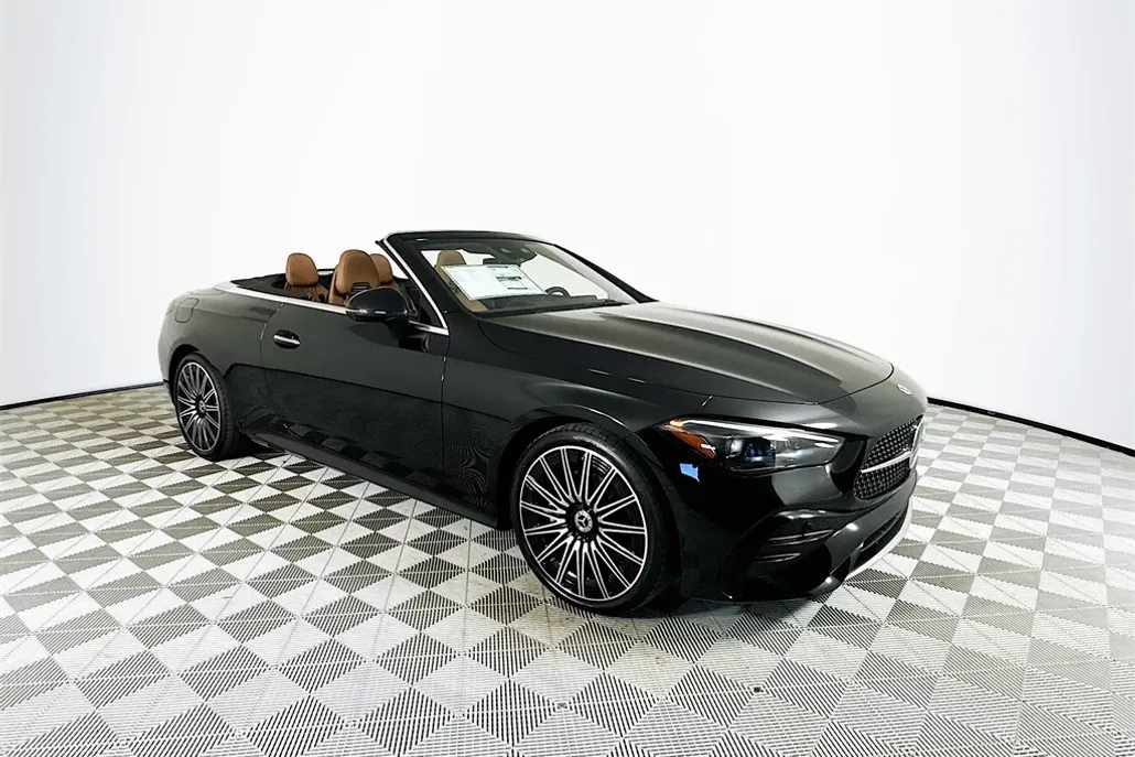 2026 Mercedes Benz CLE 300 4MATIC Cabriolet photo 1
