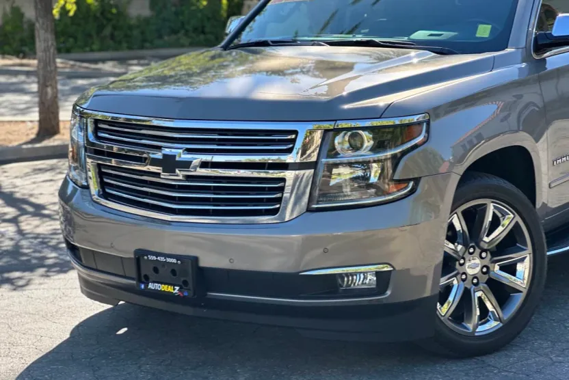 2019 Chevrolet Tahoe Premier photo 1