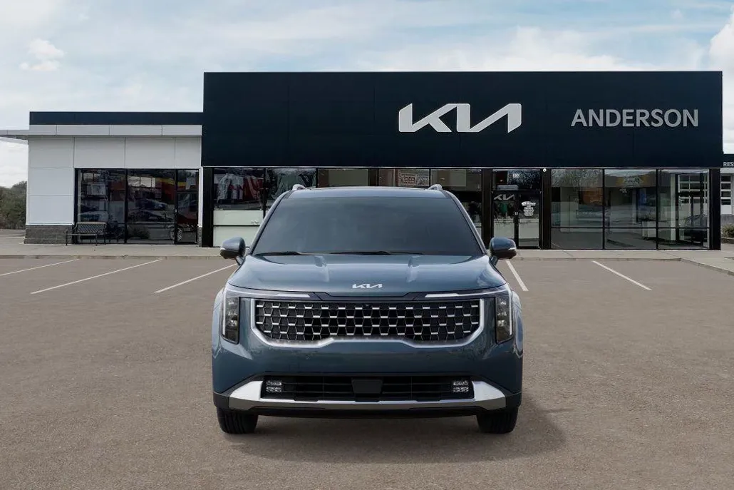 2026 Kia Carnival SX photo 1