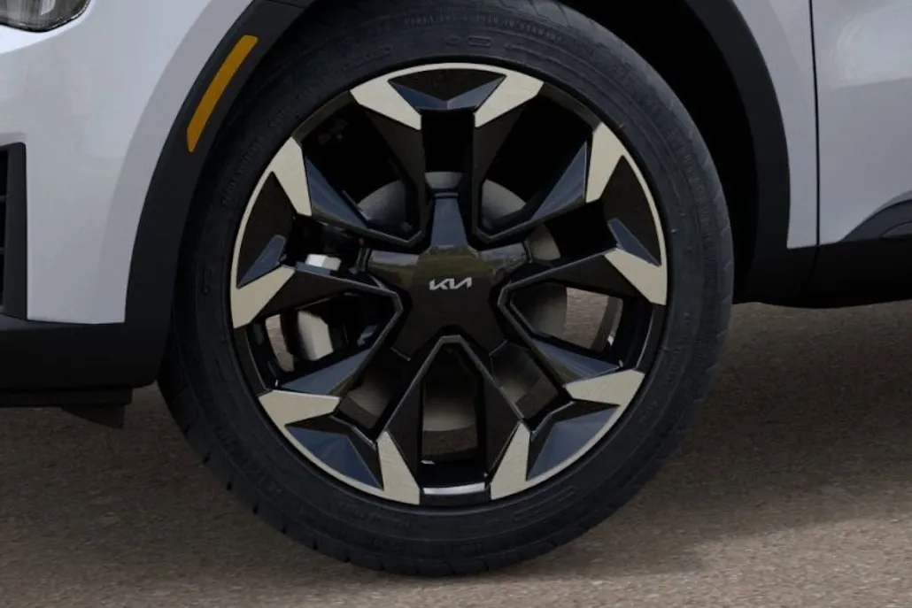 2026 Kia Sorento EX photo 1