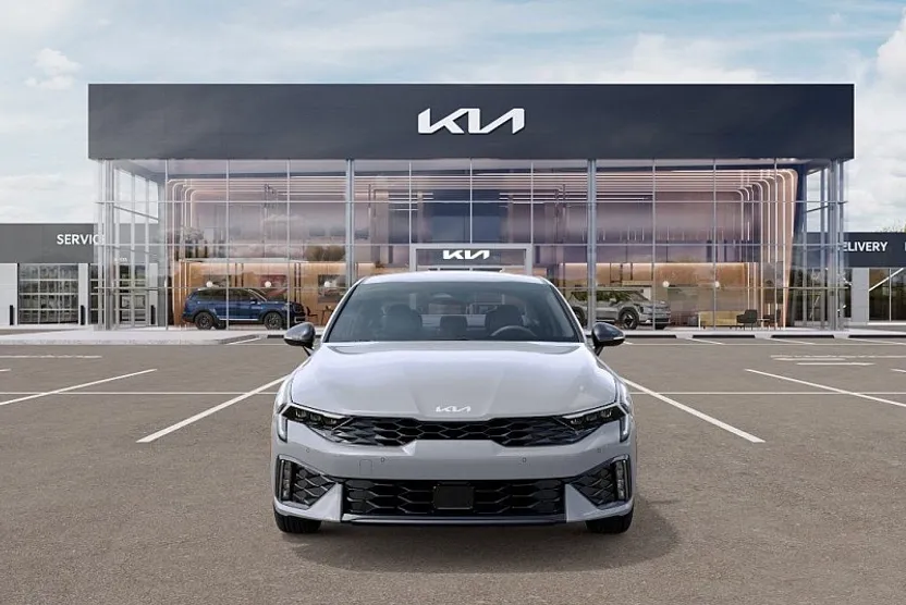 2026 Kia K5 GT-Line photo 1